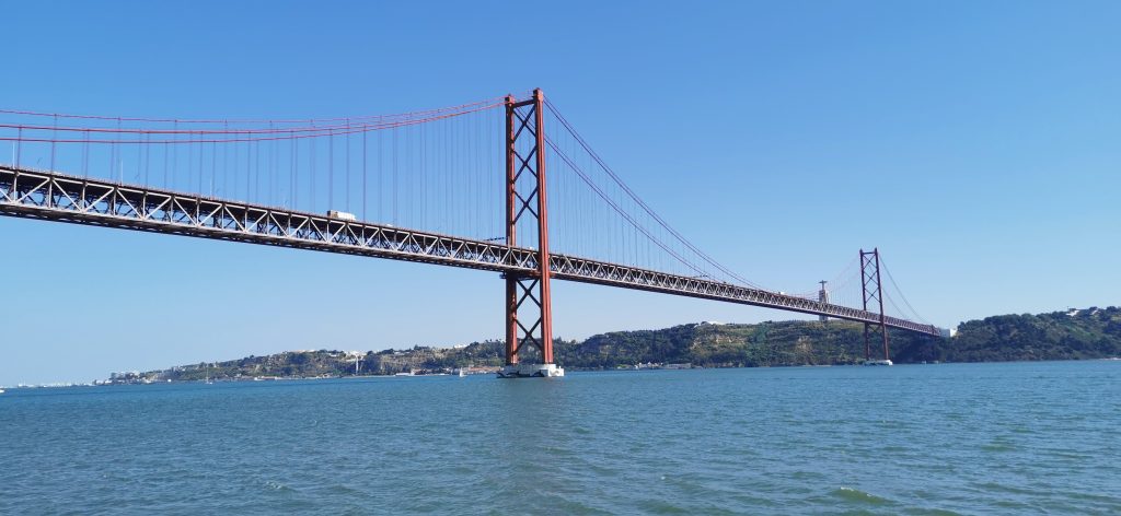 Ponte 25 de Abril - Lisbon