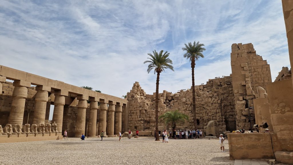karnak temple in Luxor