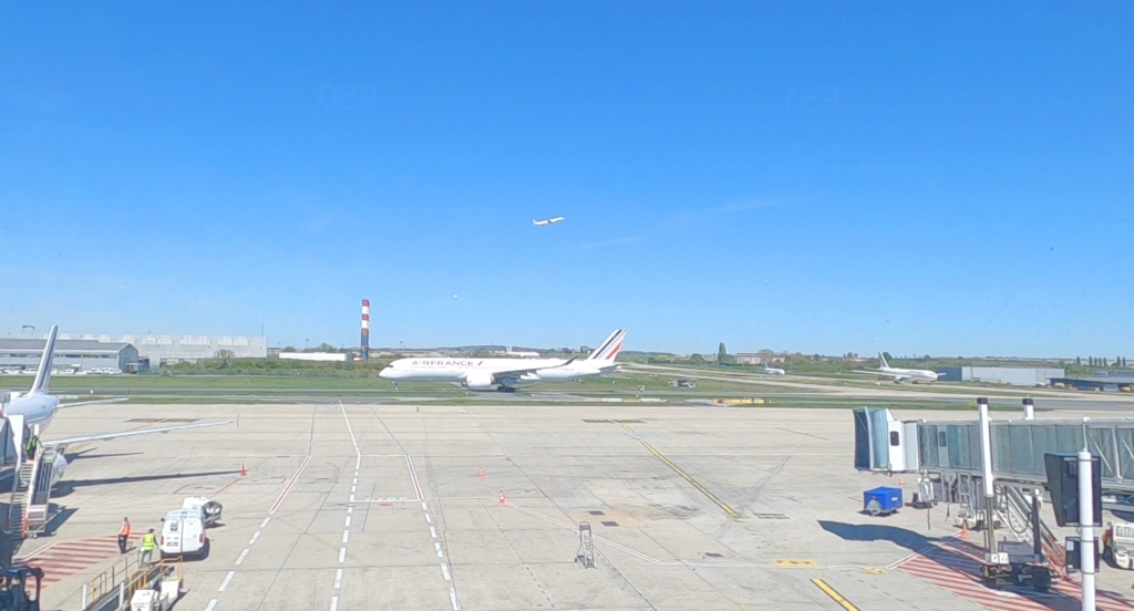 Our guide to find cheap flights and tips when ypu book flights