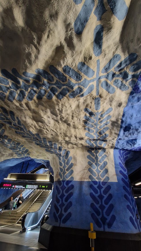 Stockholm metro art.
