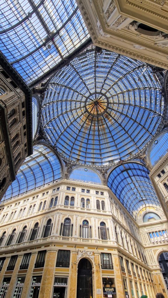 Building in Naples