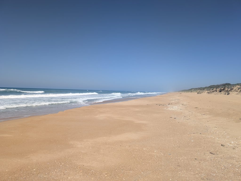 Ninety Mile Beach - travel australia