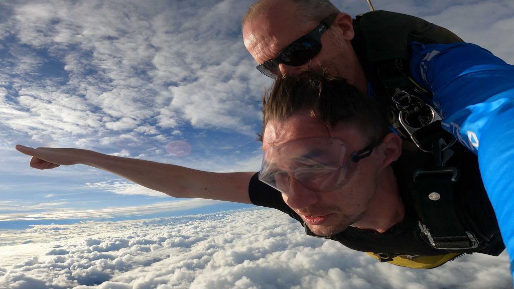 Skydive Cairns - travel australia
